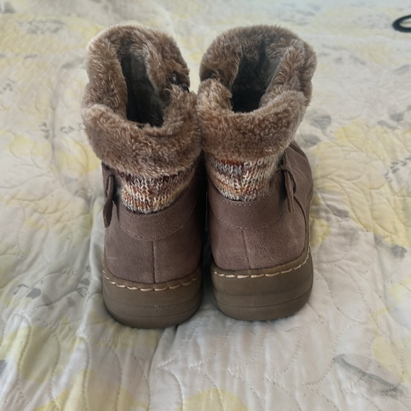 Size 8.5 Baretraps - Picture 4 of 7